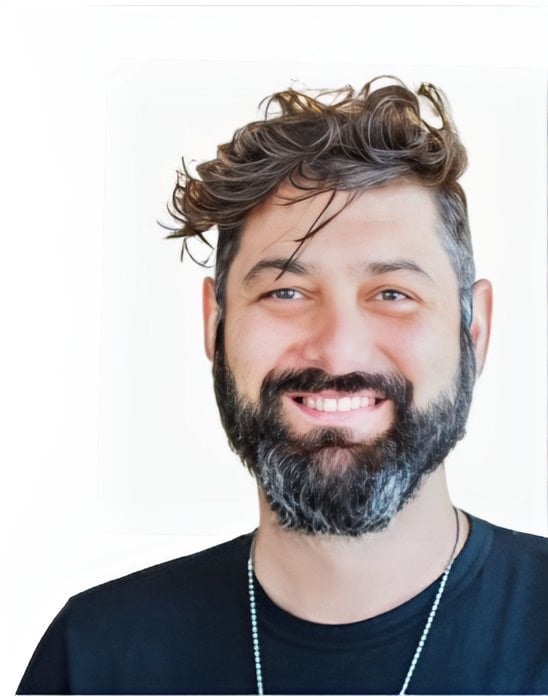 Adnan LaPamuk